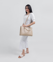 Skin Handbag For Women with girl