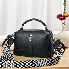 Elegant Tan Leather Handbag with Adjustable Strap & Multiple Pockets 8910