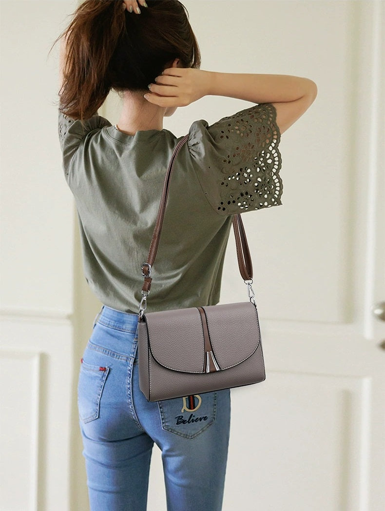 New Large Capacity Fashionable Simple Women's Single Shoulder Bag Soft Leather 851-9839