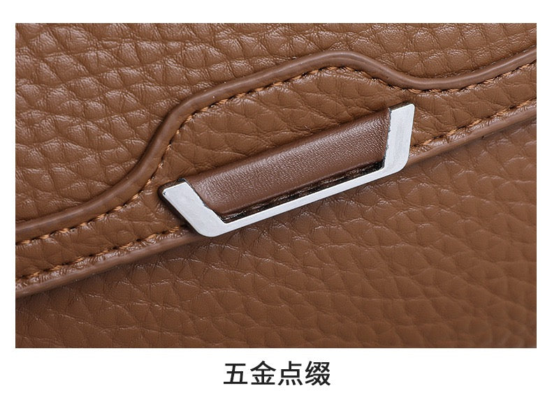 Fashionable Leather Handbag with Modern Design – Elevate Your Look 555-2