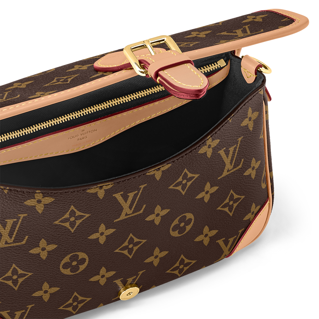 Louis Vuitton Premium Leather bag 201412