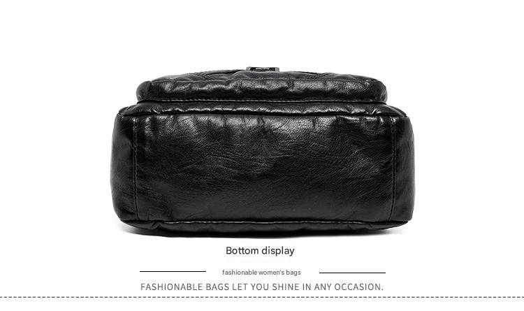 Middle-Aged Moms and Mothers-In-Law, Vintage Women's Shoulder Bag 182-2
